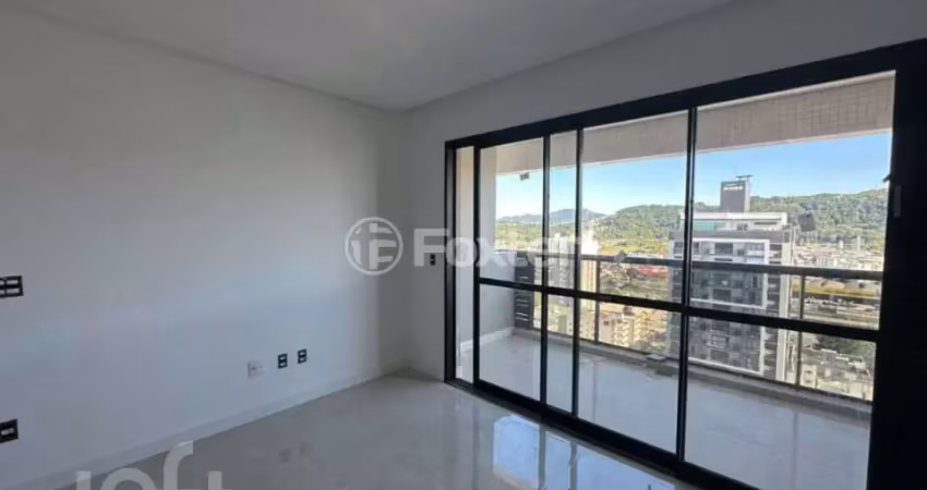 Apartamento com 2 quartos à venda na Rua José Gonzaga Regina Lima, 298, Kobrasol, São José