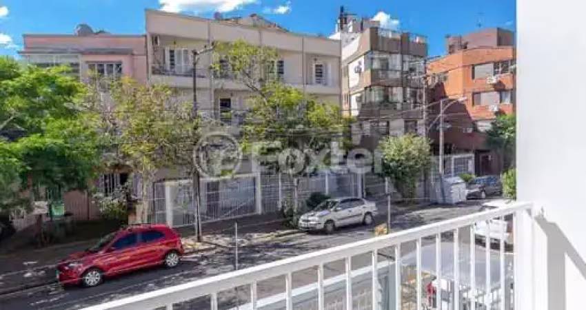 Casa com 4 quartos à venda na Rua General Neto, 219, Floresta, Porto Alegre