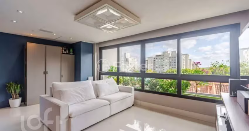 Apartamento com 3 quartos à venda na Rua Marechal Hermes, 613, Camaquã, Porto Alegre