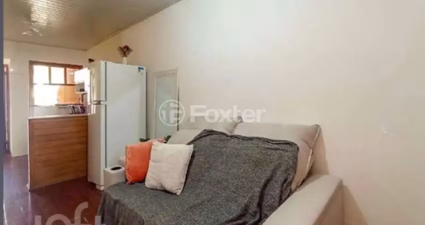 Casa com 2 quartos à venda na Praça Frederico Westphalen, 75, Cavalhada, Porto Alegre