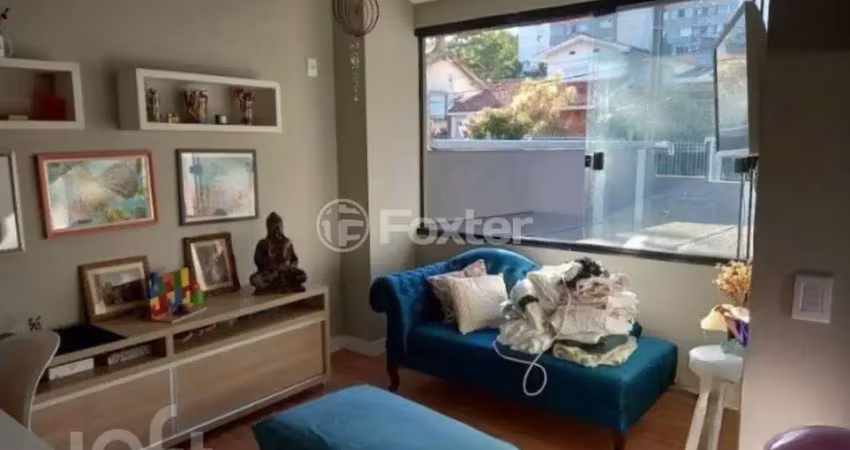 Casa com 3 quartos à venda na Rua Gabriel Mascarello, 50, Teresópolis, Porto Alegre