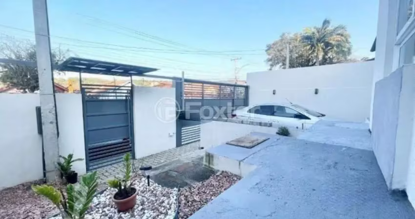 Casa com 2 quartos à venda na Rua Guadalajara, 585, Jardim Itu Sabará, Porto Alegre