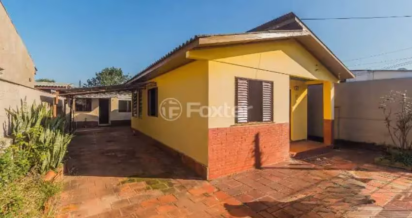 Casa com 4 quartos à venda na Rua Maracanã, 71, Passo das Pedras, Porto Alegre