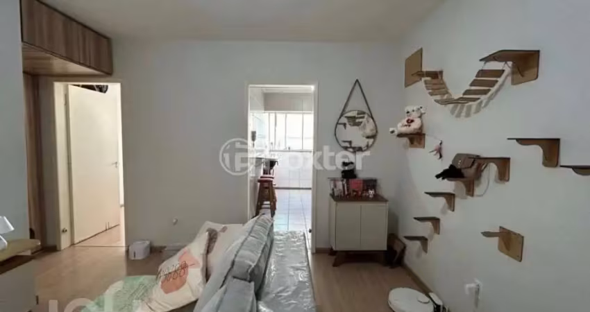 Apartamento com 1 quarto à venda na Rua Padre Alois Kades S J, 400, Vila Ipiranga, Porto Alegre
