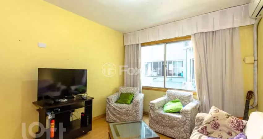 Apartamento com 2 quartos à venda na Rua Vinte e Quatro de Maio, 189, Centro Histórico, Porto Alegre
