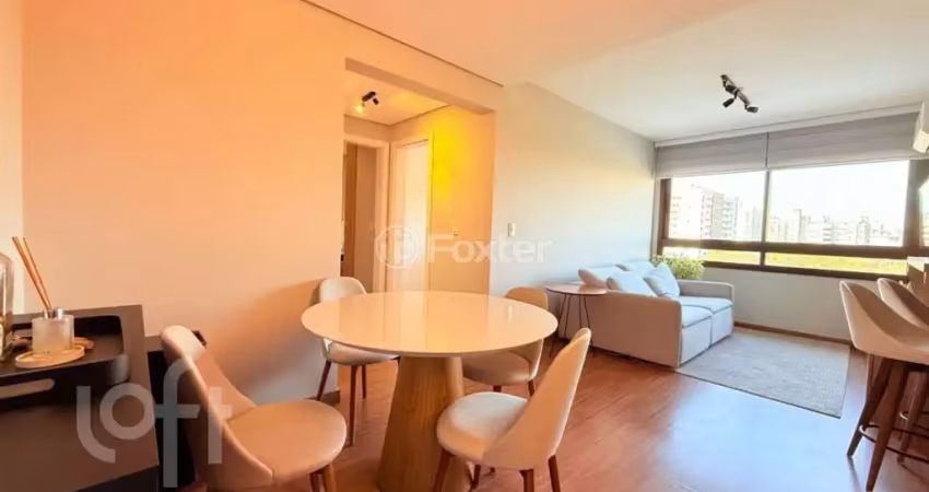 Apartamento com 2 quartos à venda na Praça Doutor Gastão Santos, 38, Passo da Areia, Porto Alegre