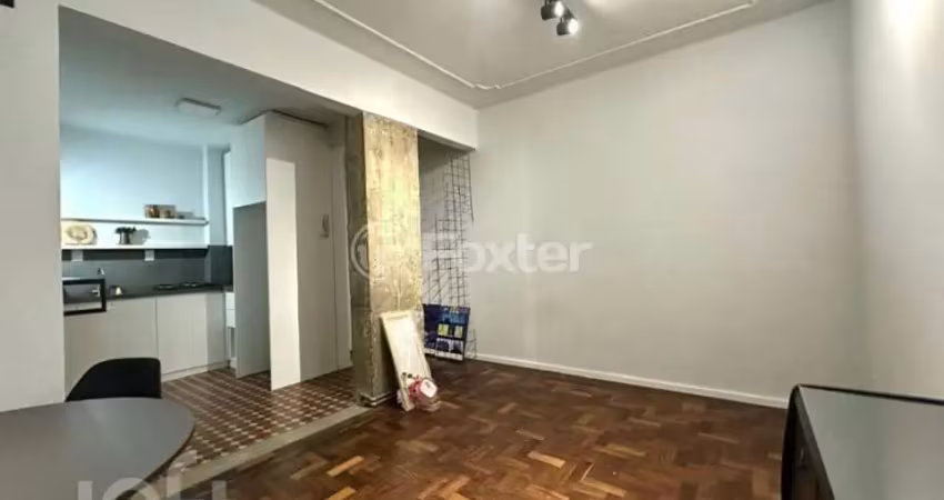 Apartamento com 2 quartos à venda na Rua General Vitorino, 254, Centro Histórico, Porto Alegre