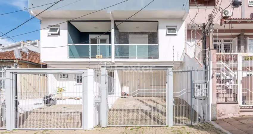 Casa com 3 quartos à venda na Travessa Anunciada, 109, Vila Ipiranga, Porto Alegre