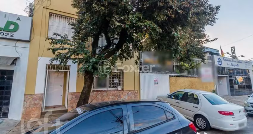 Casa com 3 quartos à venda na Rua Frederico Mentz, 1781, Navegantes, Porto Alegre