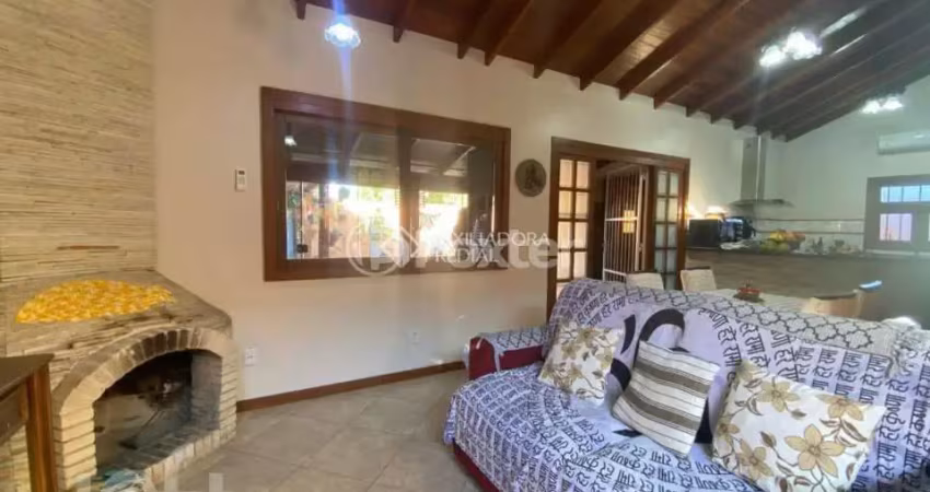 Casa com 4 quartos à venda na Rua Itália, 1006, Niterói, Canoas