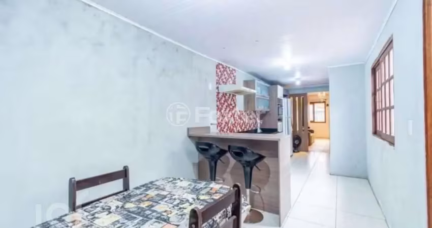 Casa com 2 quartos à venda na Rua Adelaide Helegda Rolim de Moura, 597, Morada do Bosque, Cachoeirinha
