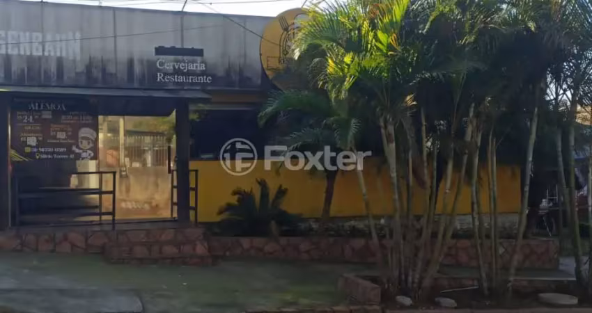 Casa com 2 quartos à venda na Rua Sylvio Torres, 42/50, Morro Santana, Porto Alegre