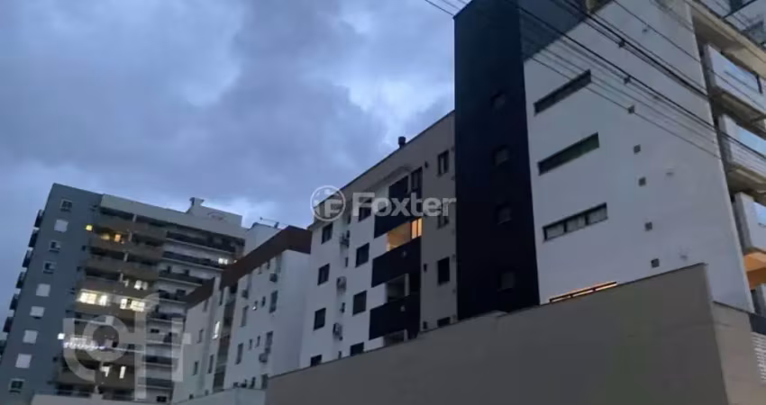Apartamento com 2 quartos à venda na Rua das Cerejeiras, 311, Pedra Branca, Palhoça