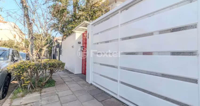 Casa com 5 quartos à venda na Rua Professor Juvenal Miler, 80, Rio Branco, Porto Alegre