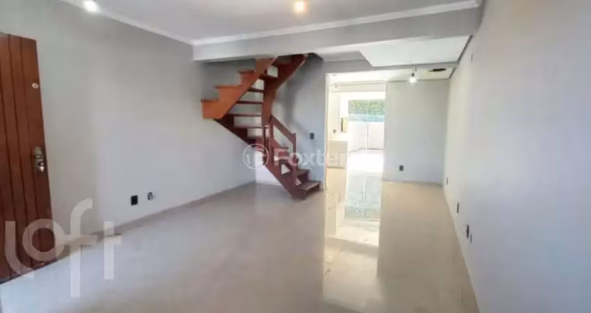 Casa com 3 quartos à venda na Rua Doutor Sady Soares, 61, Guarujá, Porto Alegre