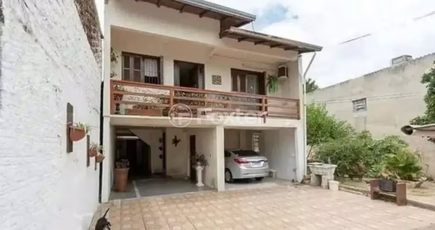 Casa com 3 quartos à venda na Rua Santa Flora, 1350, Nonoai, Porto Alegre