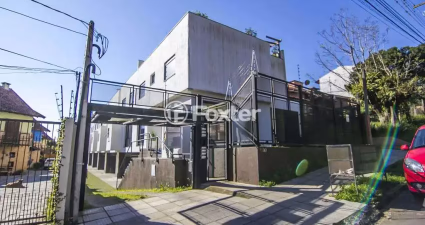 Casa em condomínio fechado com 3 quartos à venda na Rua Padre João Batista Reus, 1300, Vila Conceição, Porto Alegre
