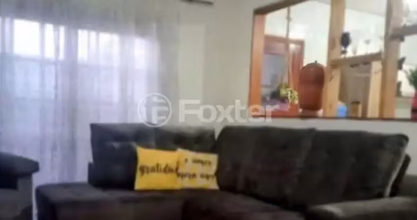 Casa com 3 quartos à venda na Beco Um, 40, Lomba do Pinheiro, Porto Alegre
