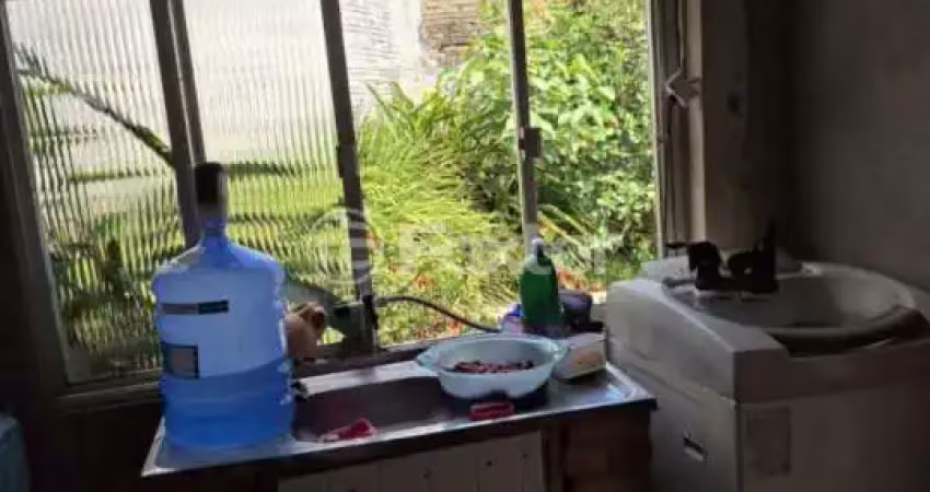 Casa com 2 quartos à venda na Rua Vacacai, 242, Belém Velho, Porto Alegre