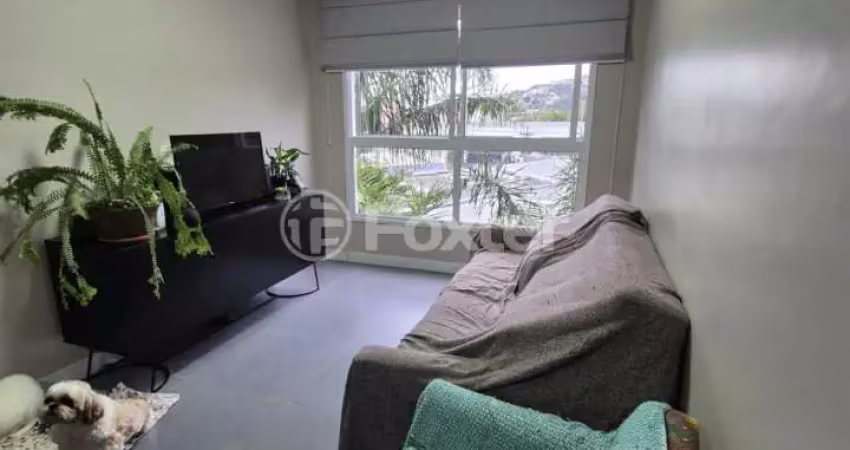 Apartamento com 3 quartos à venda na Avenida da Cavalhada, 3559, Cavalhada, Porto Alegre