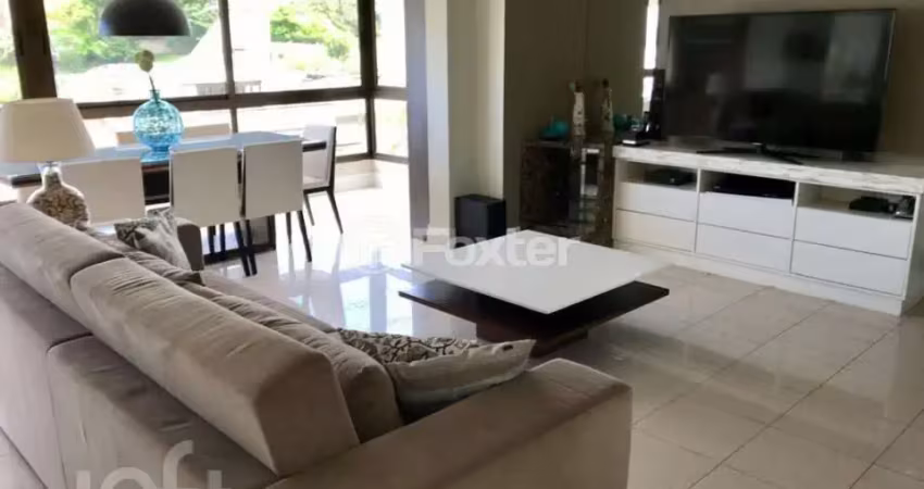 Apartamento com 3 quartos à venda na Rua Santa Cecília, 2301, Rio Branco, Porto Alegre