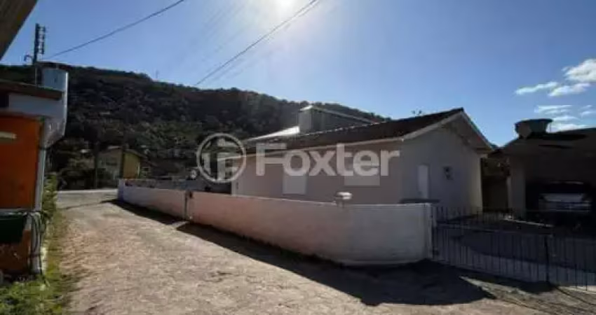 Casa com 3 quartos à venda na Rodovia Francisco Thomaz dos Santos, 5697, Armação do Pântano do Sul, Florianópolis