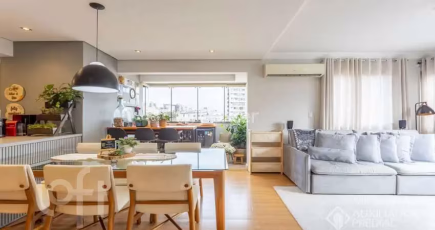 Apartamento com 2 quartos à venda na Rua João Abbott, 516, Petrópolis, Porto Alegre