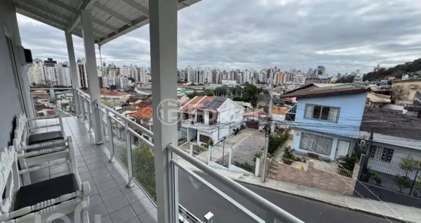 Casa com 6 quartos à venda na Rua General Nestor Passos, 194, Centro, Florianópolis