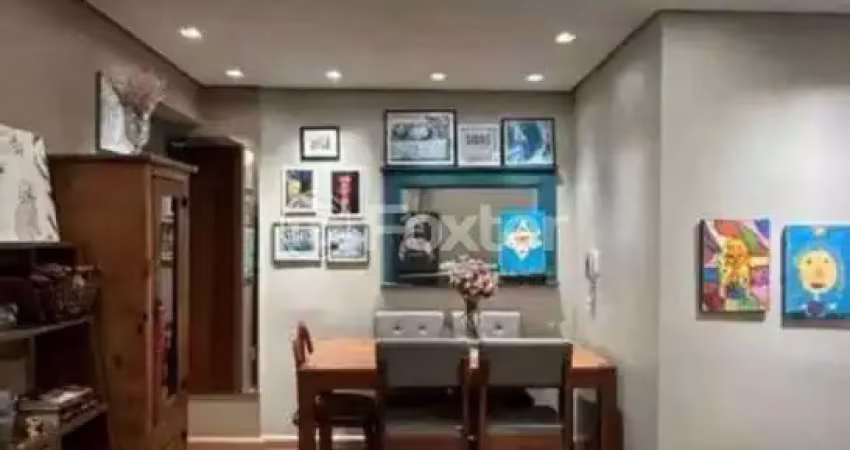 Apartamento com 2 quartos à venda na Rua Chico Pedro, 161, Camaquã, Porto Alegre
