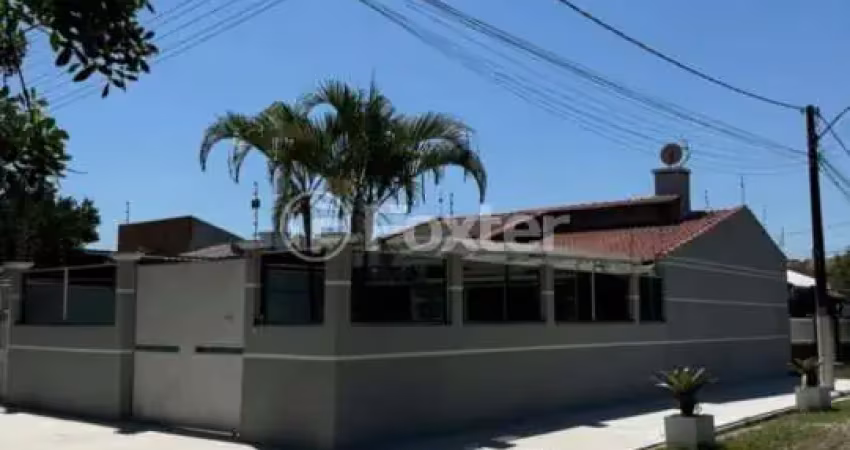 Casa com 2 quartos à venda na Rua Olympia, 91, Mato Grande, Canoas