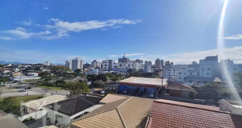 Apartamento com 3 quartos à venda na Rua Manoel Pizzolati, 244, Jardim Atlântico, Florianópolis