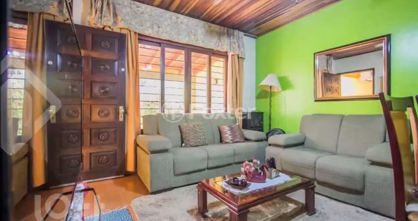 Casa com 4 quartos à venda na Avenida Protásio Alves, 7816, Petrópolis, Porto Alegre