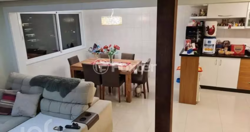 Casa com 3 quartos à venda na Rua Bento de Lavra Pinto, 2256, Madureira, Caxias do Sul