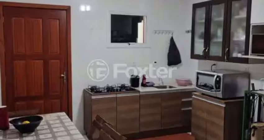 Casa com 2 quartos à venda na Rua Manoel Fernandes, 253, Guarujá, Porto Alegre