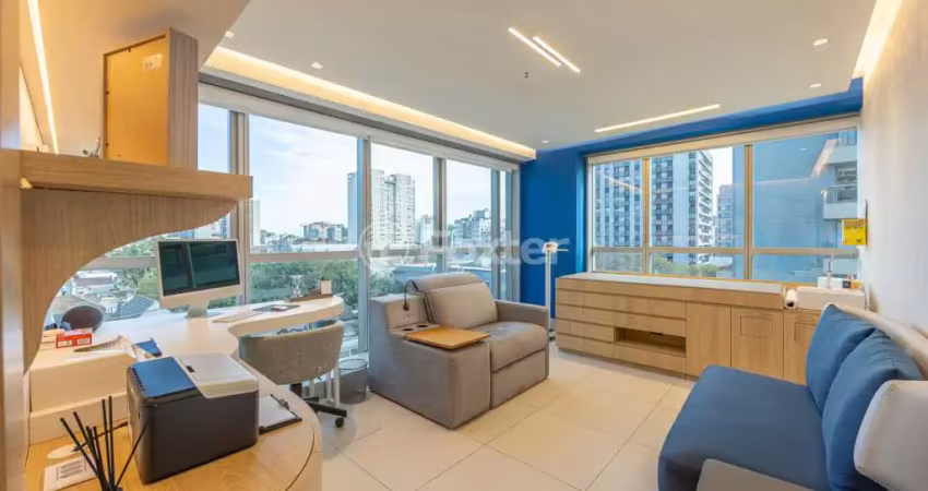 Sala comercial com 3 salas à venda na Avenida Mariland, 777, Auxiliadora, Porto Alegre