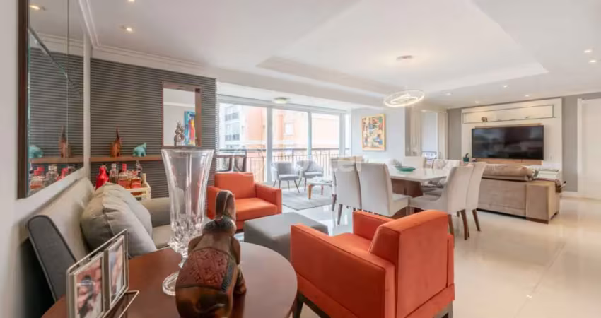 Apartamento com 3 quartos à venda na Avenida Túlio de Rose, 330, Jardim Europa, Porto Alegre