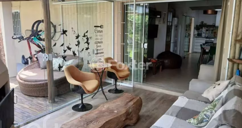 Casa com 3 quartos à venda na Avenida das Palmeiras, 1124, Daniela, Florianópolis