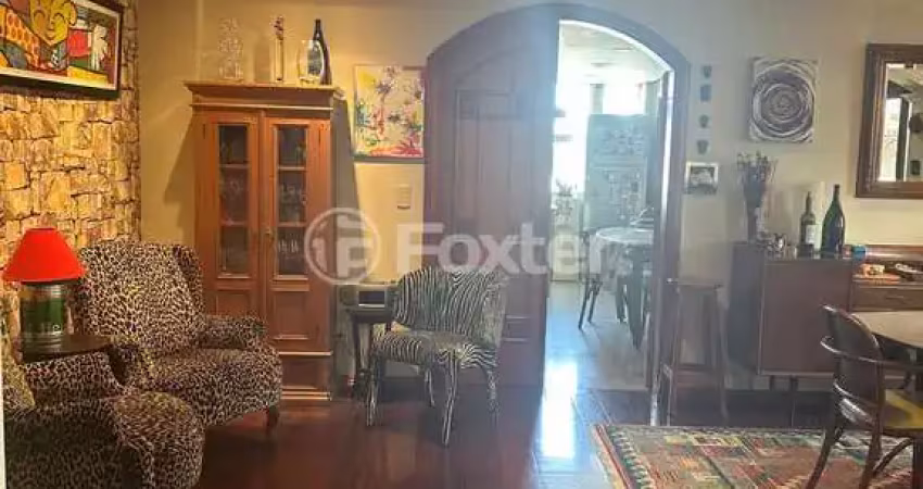 Apartamento com 4 quartos à venda na Rua Santa Terezinha, 642, Farroupilha, Porto Alegre