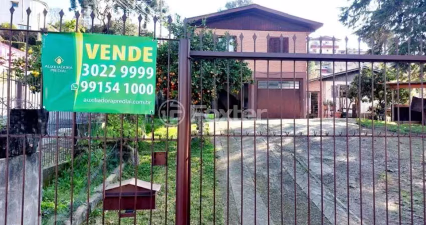 Casa com 3 quartos à venda na Avenida Padre Raul Accorsi, 329, De Lazzer, Caxias do Sul
