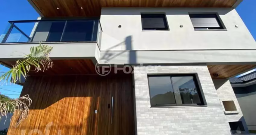 Casa com 3 quartos à venda na Rua Antônio Jovita Duarte, 11, Forquilhas, São José