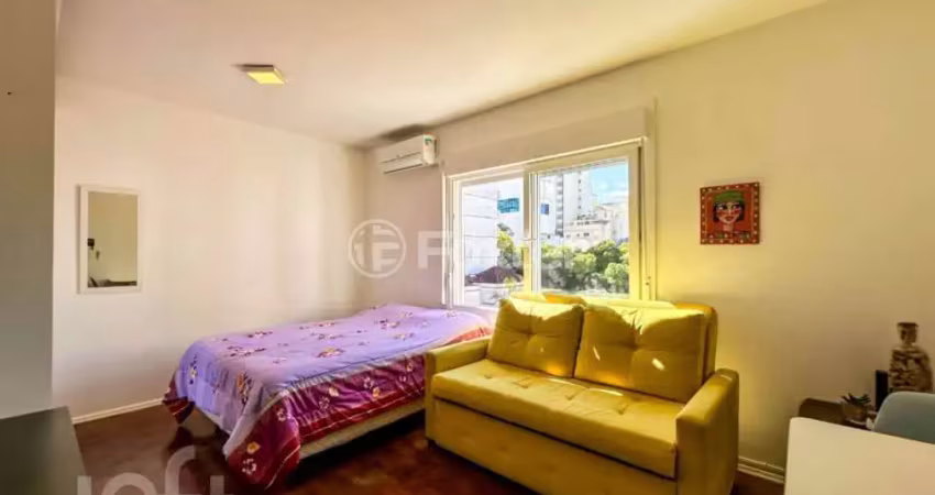 Apartamento com 1 quarto à venda na Avenida Independência, 479, Independência, Porto Alegre