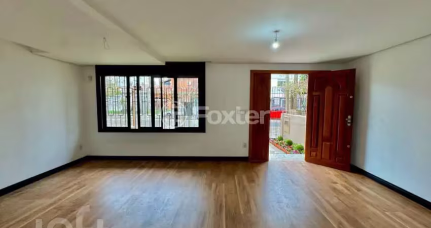Casa com 3 quartos à venda na Rua Gonçalves Ledo, 686, Jardim Botânico, Porto Alegre