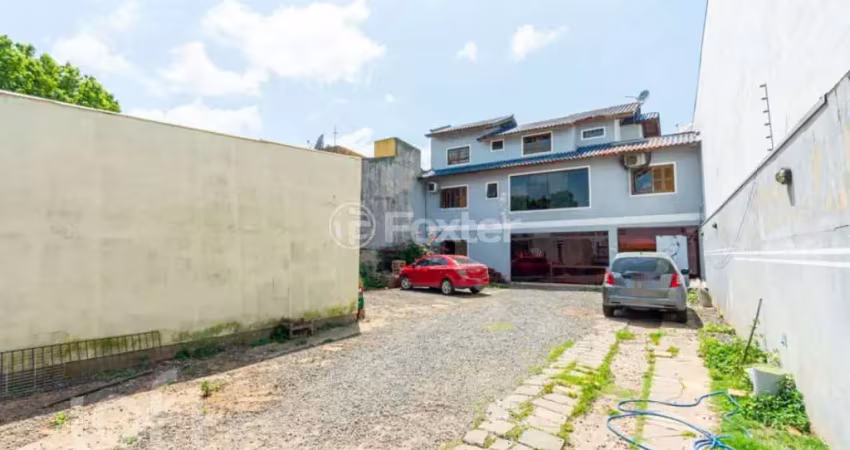 Casa com 5 quartos à venda na Avenida Capitão Garibaldi Pinto dos Santos, 851, Parque Granja Esperança, Cachoeirinha