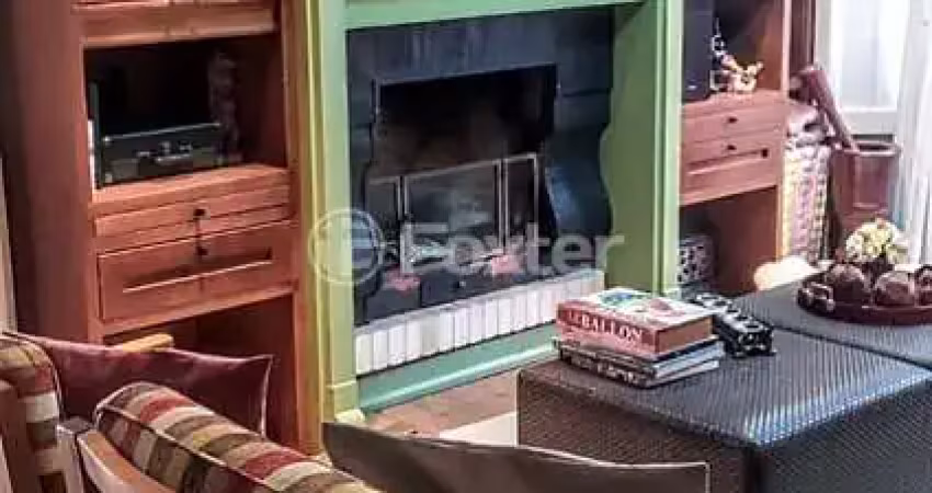 Casa em condomínio fechado com 3 quartos à venda na Rua Luís Gali, 205, Parque das Hortênsias, Canela