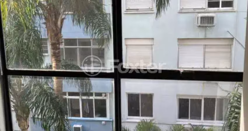 Sala comercial com 1 sala à venda na Avenida Cristóvão Colombo, 2168, Floresta, Porto Alegre