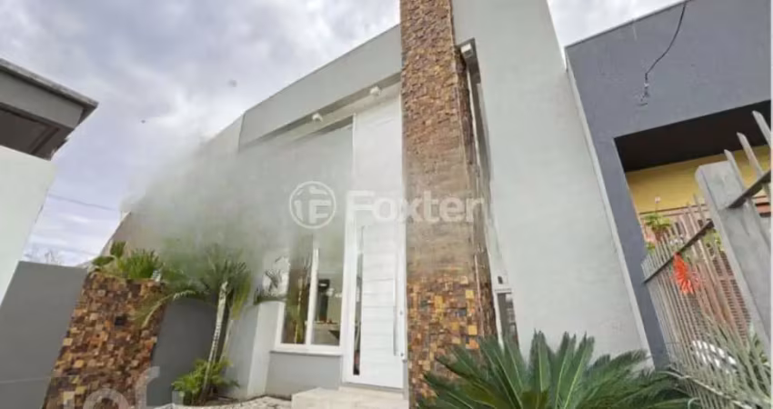 Casa com 2 quartos à venda na Rua Carlos Maximiliano Fayet, 160, Hípica, Porto Alegre
