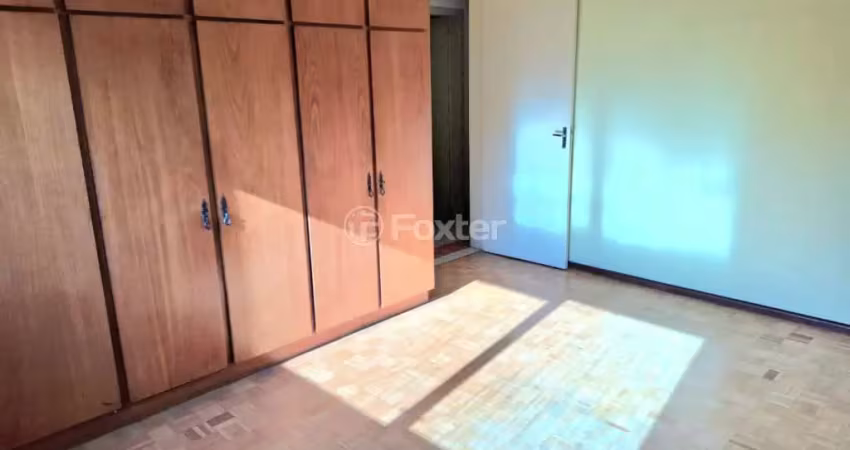 Apartamento com 3 quartos à venda na Avenida Clemenciano Barnasque, 70, Teresópolis, Porto Alegre