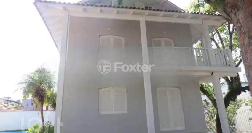 Casa com 3 quartos à venda na Rua Maria José de Souza e Cunha, 5, Vila Nova, Porto Alegre