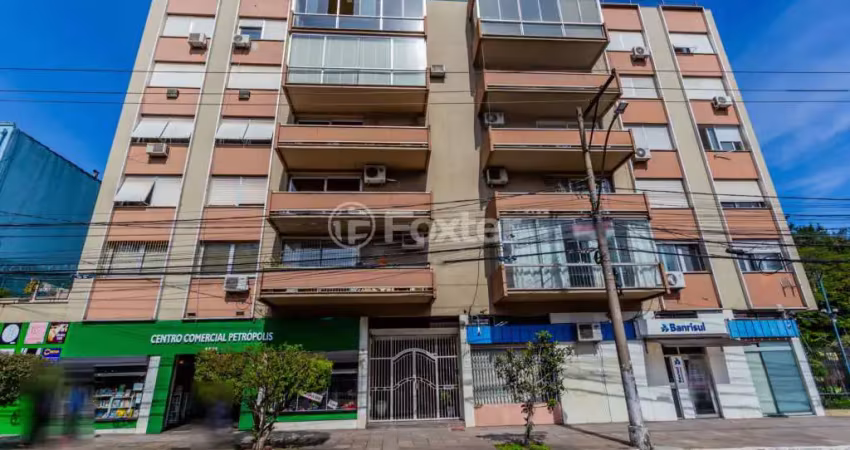 Apartamento com 3 quartos à venda na Avenida Protásio Alves, 1111, Rio Branco, Porto Alegre