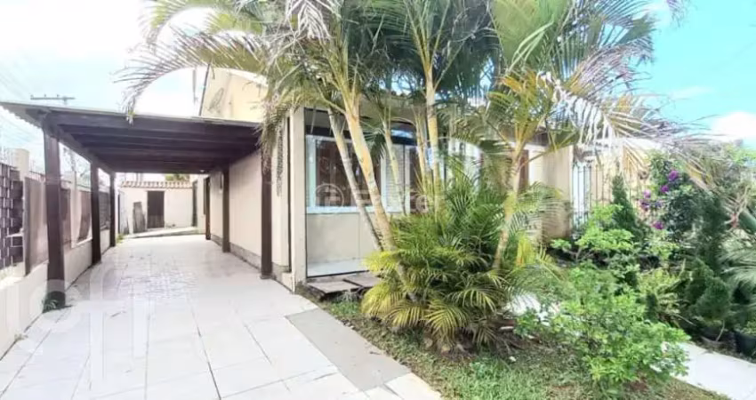 Casa com 2 quartos à venda na Rua Seno Antônio Cornely, 165, Hípica, Porto Alegre